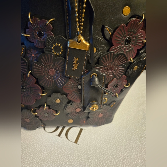 CoachTea Rose Dakota bag top handle with strap black / burgundy- Collector's - Picture 3 of 16